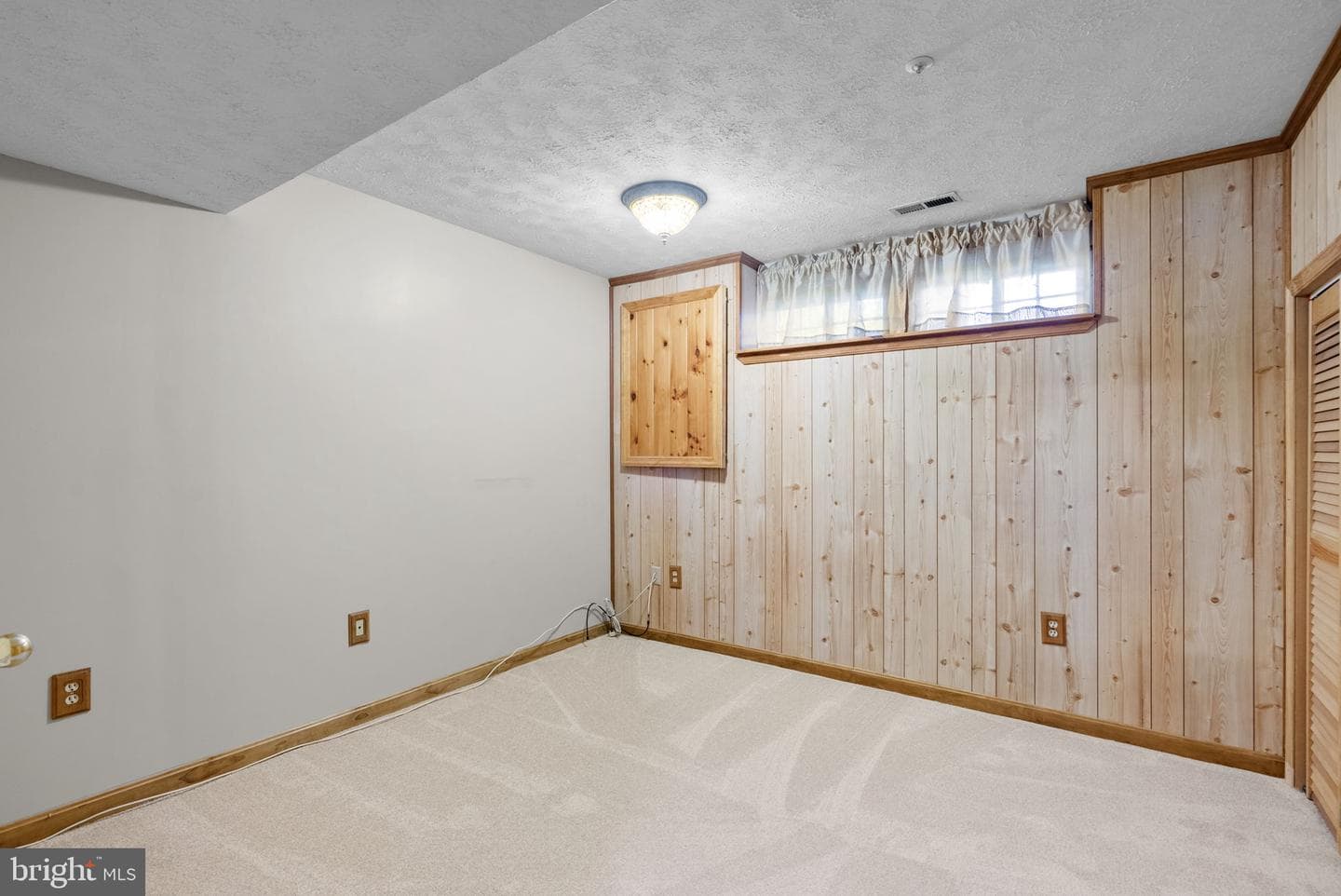 319 Rock Springs Court photo 20