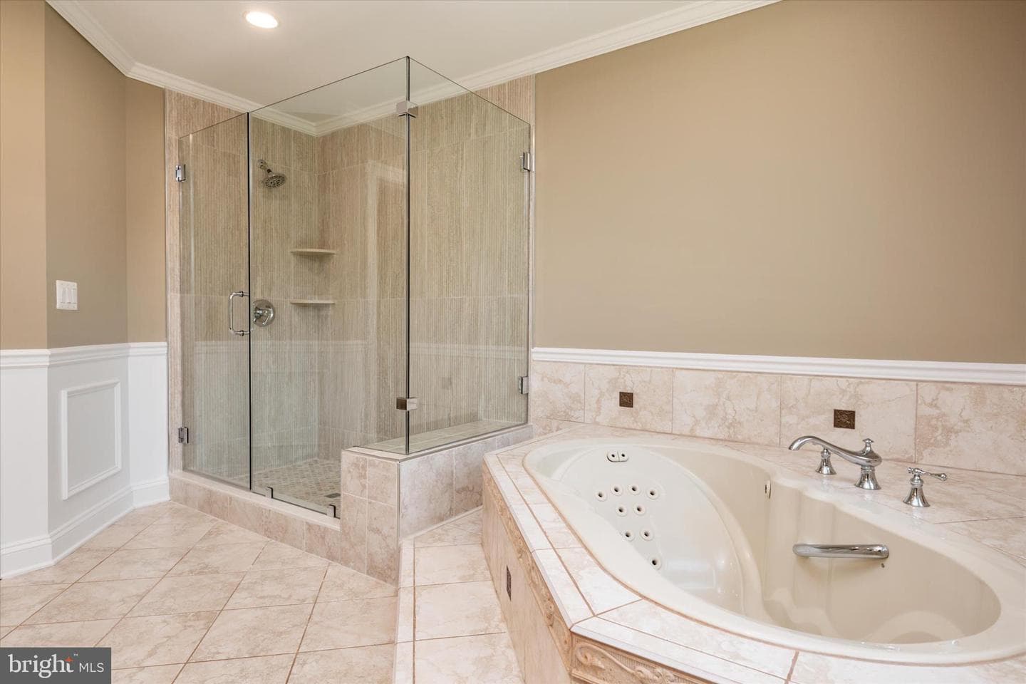 401 Beach Drive photo 13