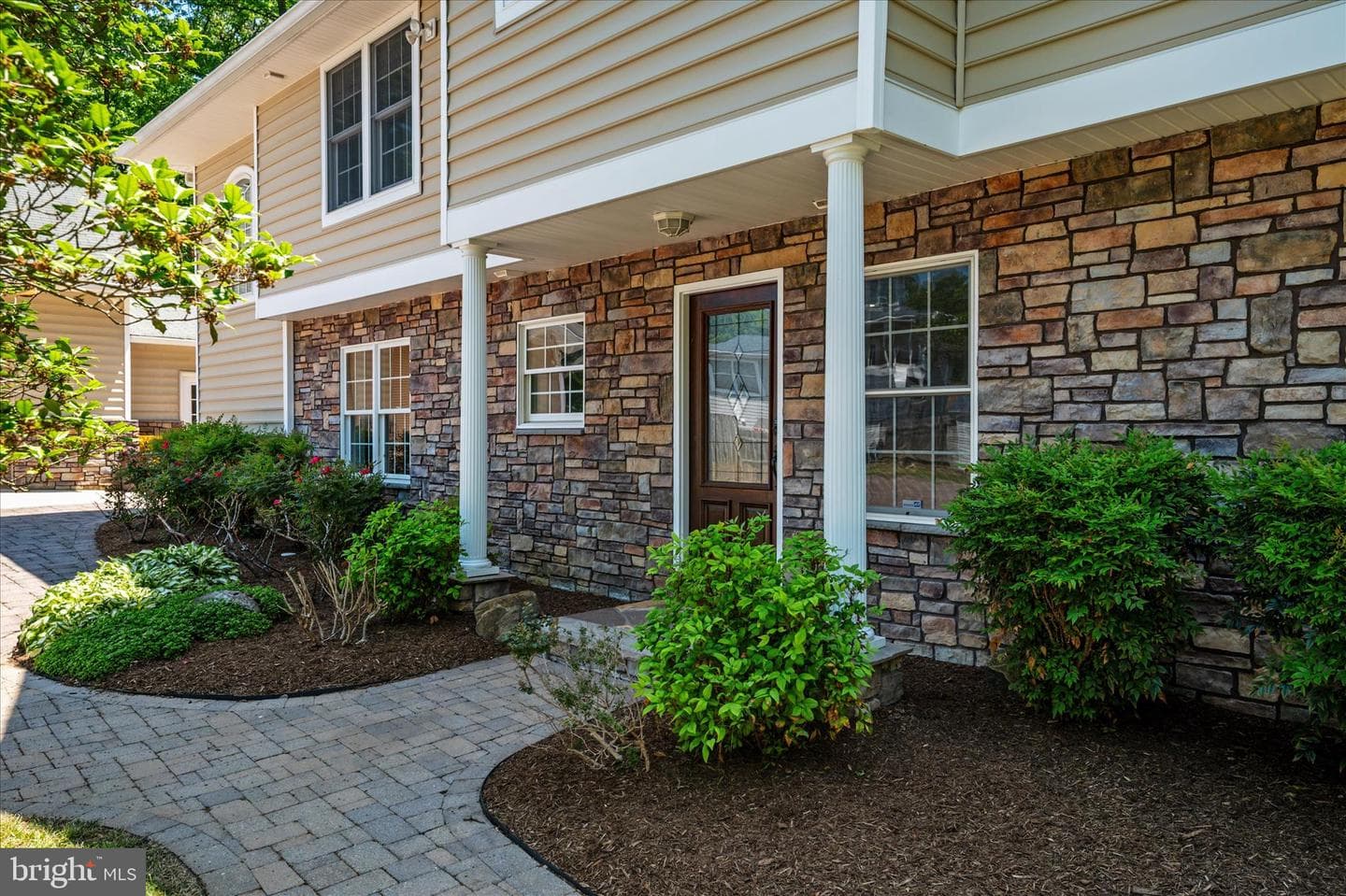 401 Beach Drive photo 51