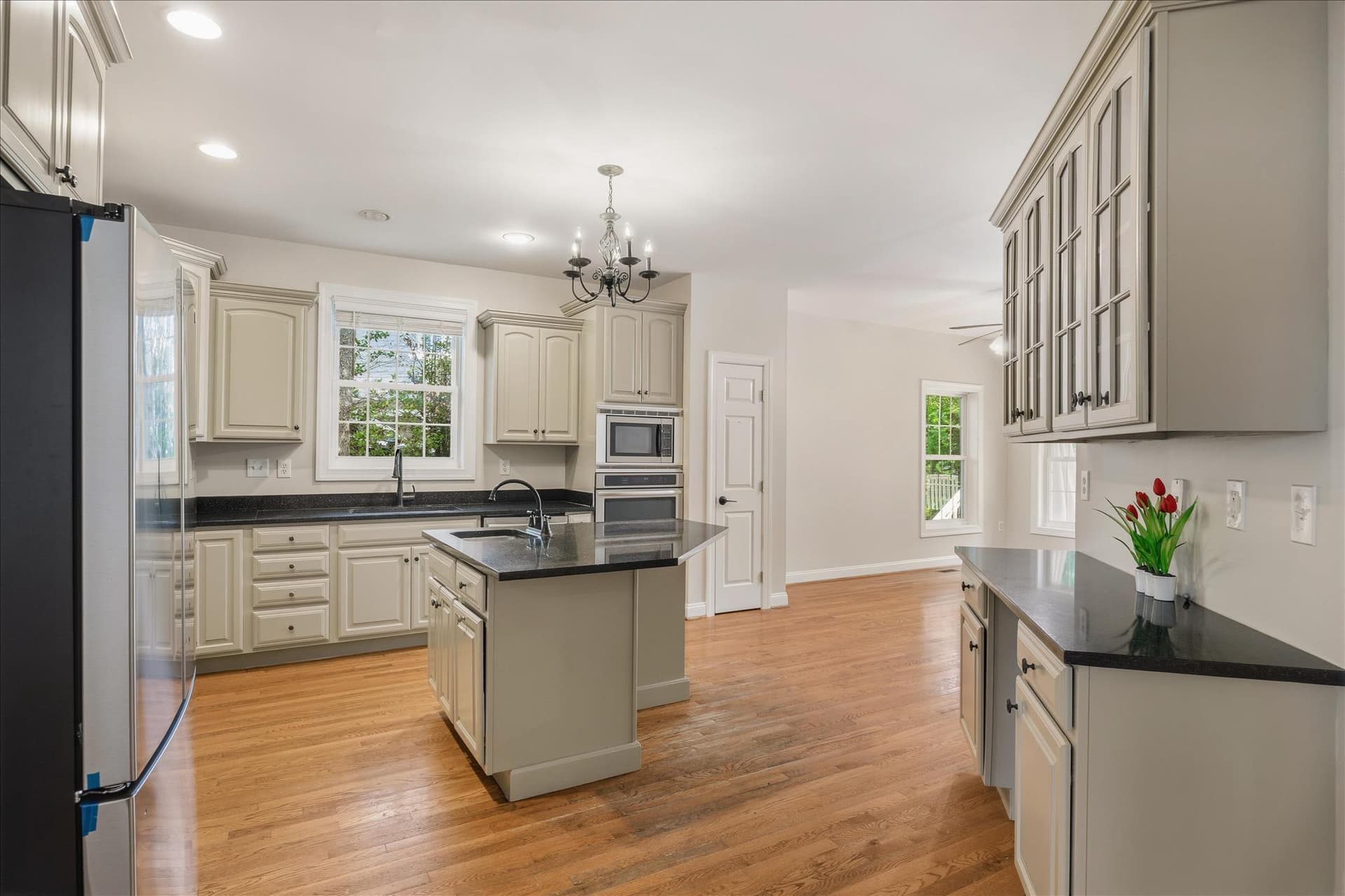 262 Capote Court E photo 20