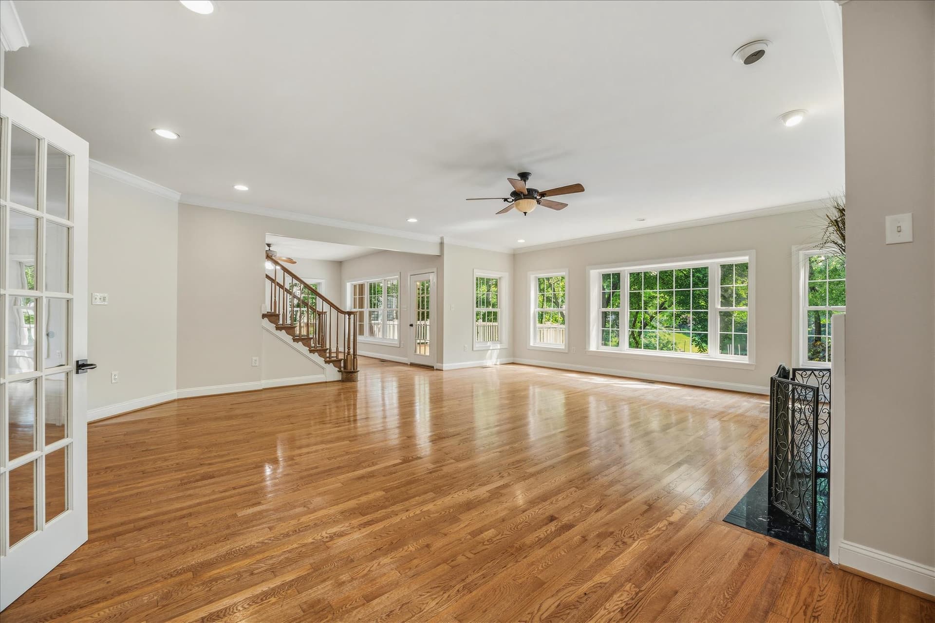 262 Capote Court E photo 4