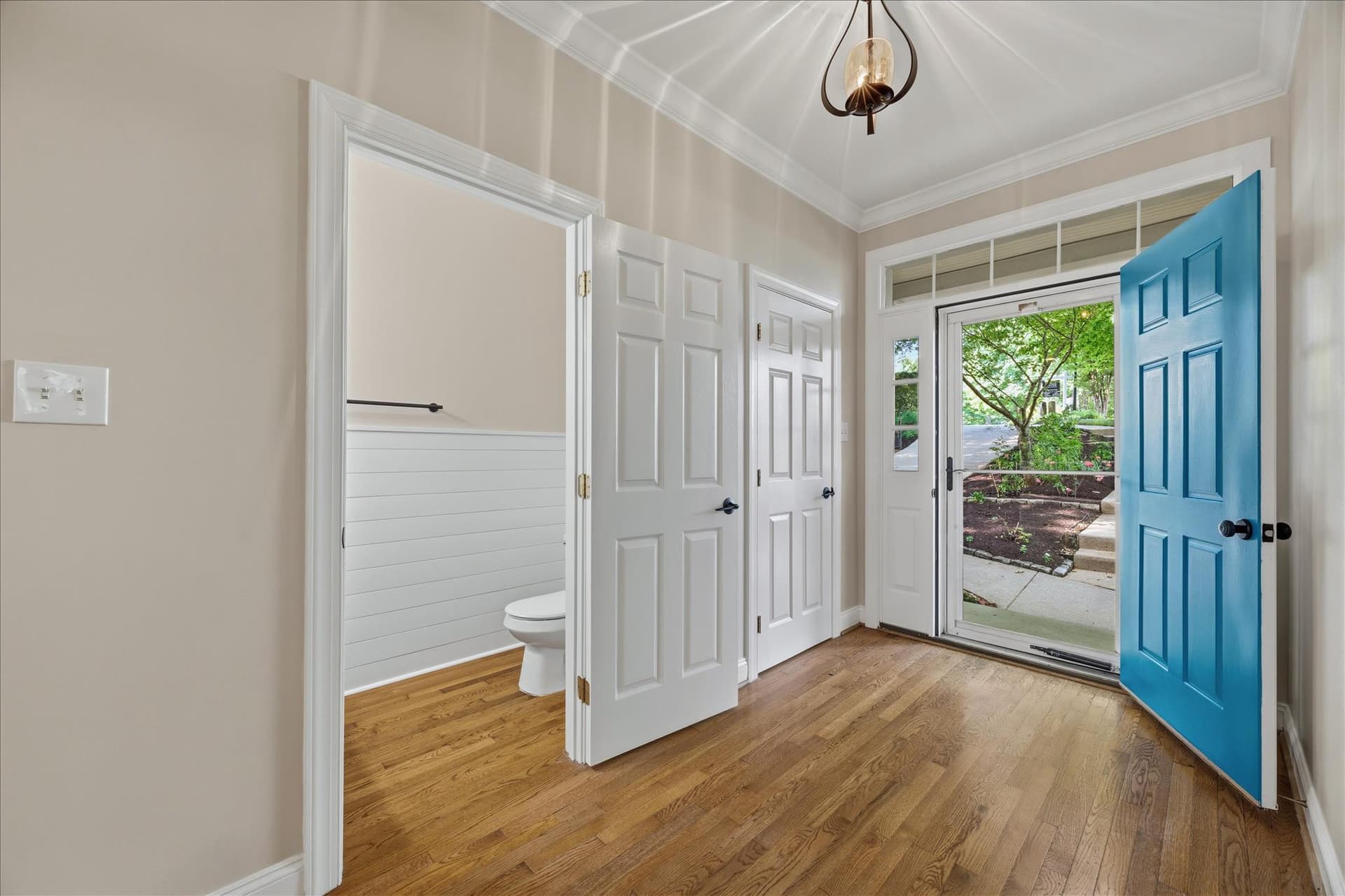 262 Capote Court E photo 7