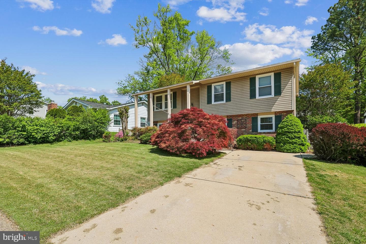 1032 Christmas Lane photo 2