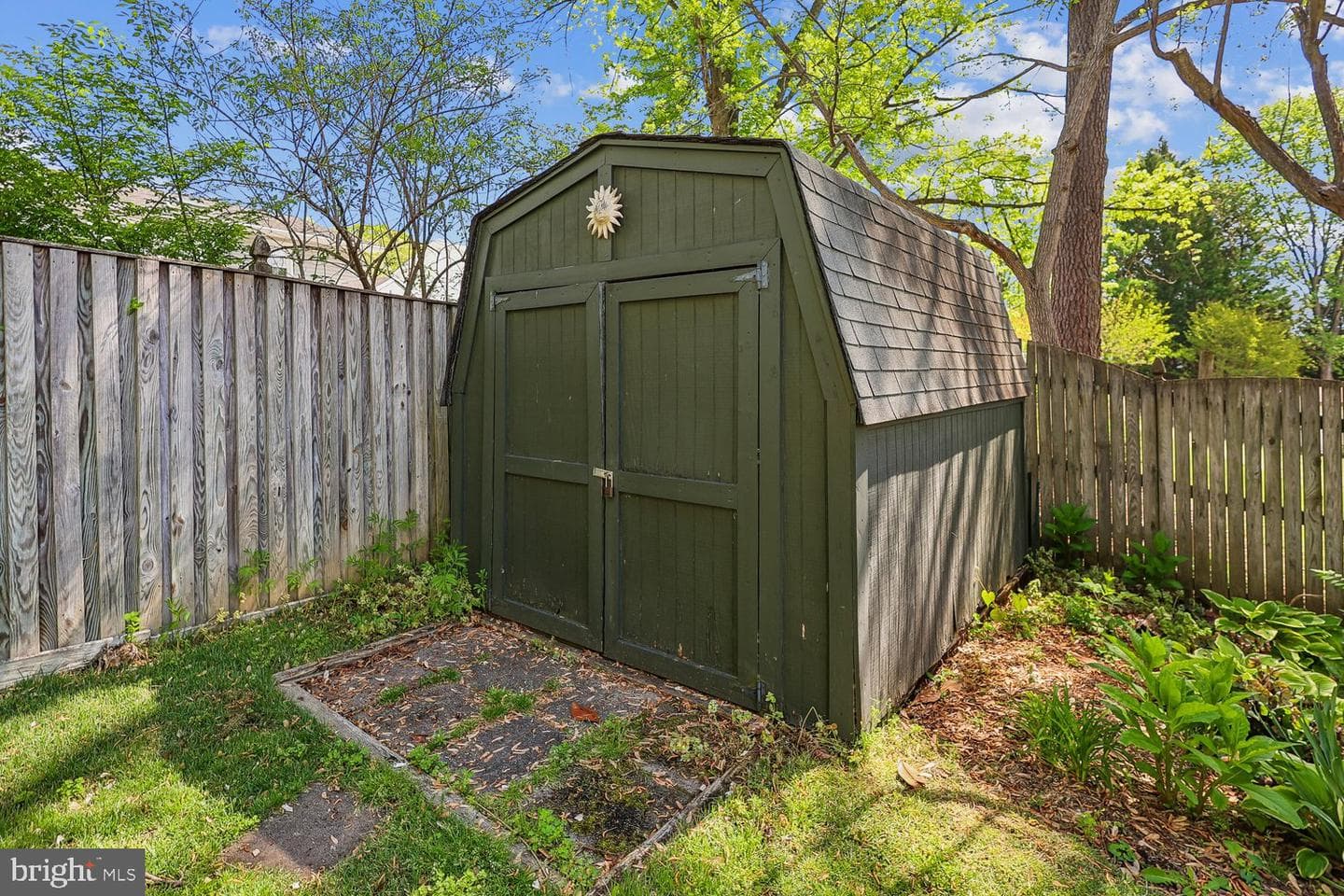 1032 Christmas Lane photo 6
