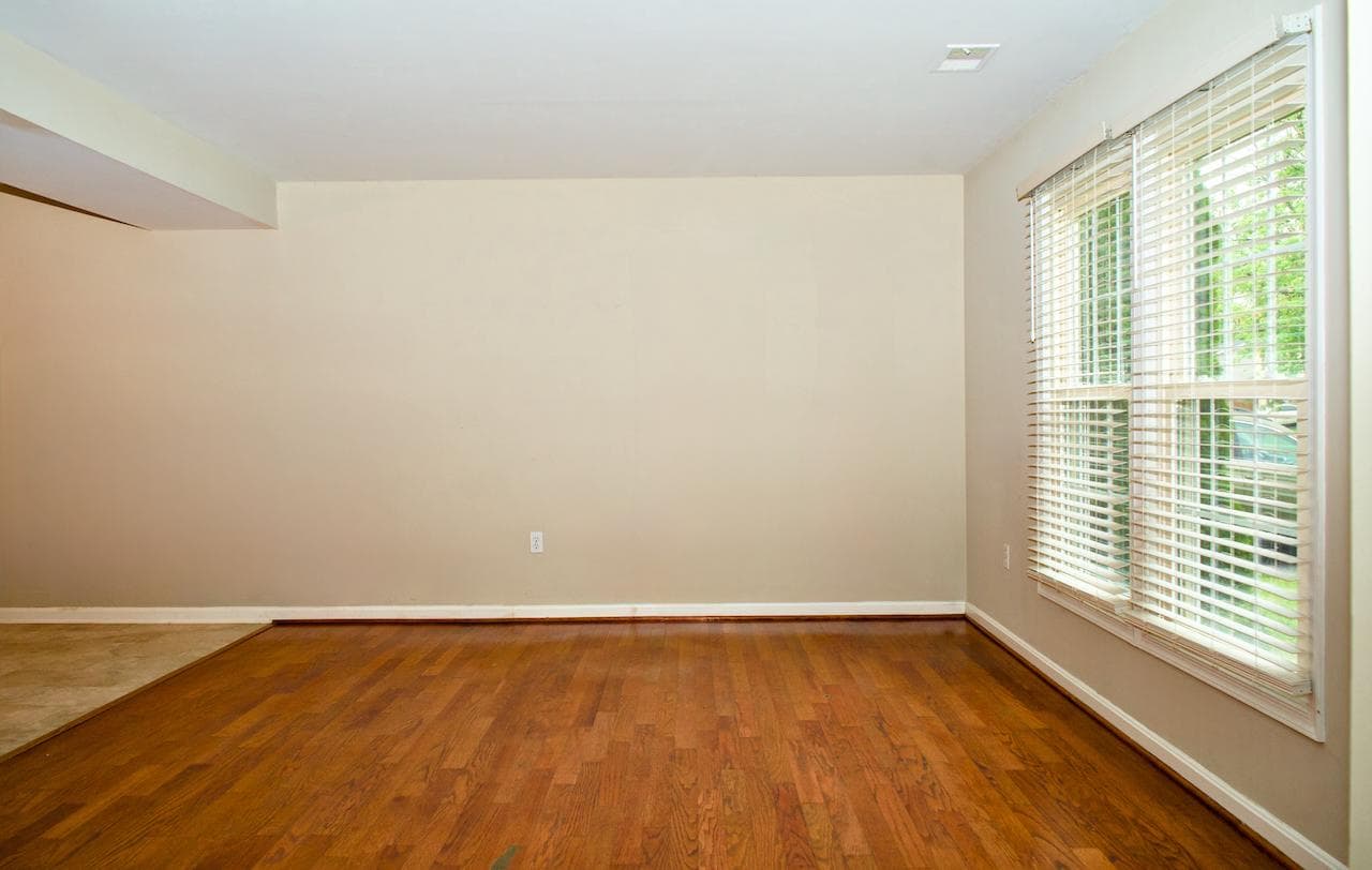2504 Symphony Lane photo 8