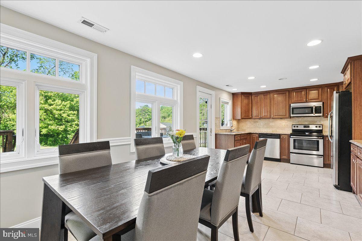 8350 Sycamore Road photo 13
