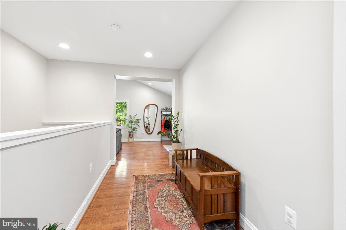 8350 Sycamore Road photo 28
