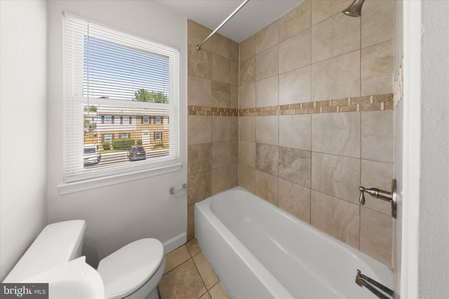 8219 Tomlinson Court photo 25