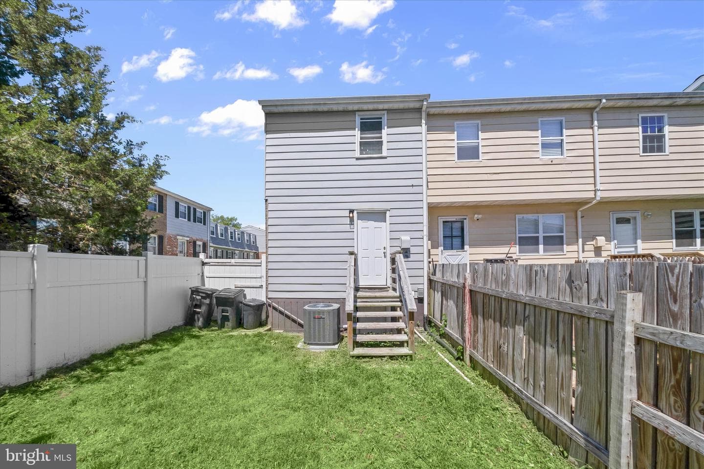 8219 Tomlinson Court photo 33