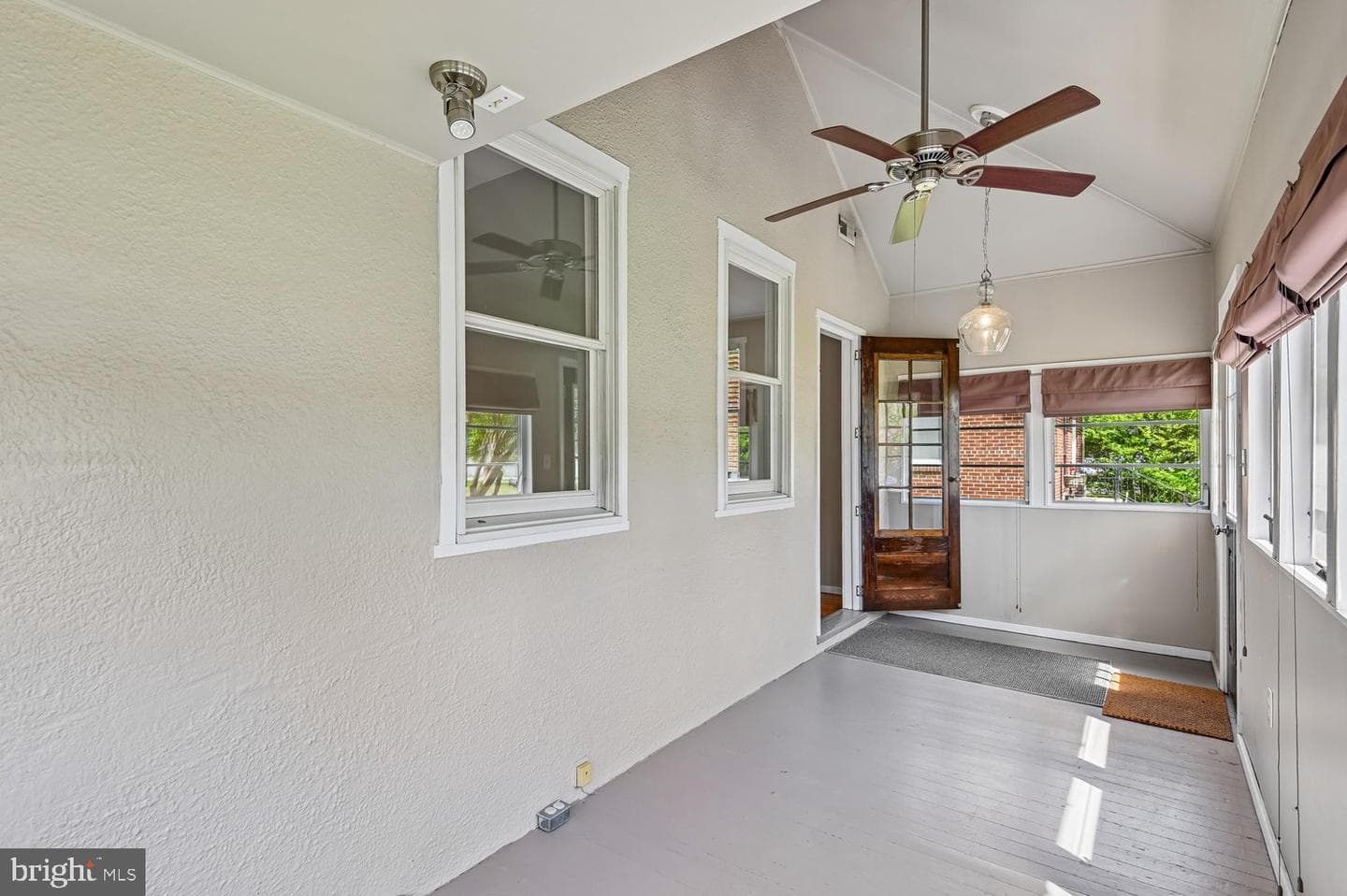 302 Linden Avenue photo 13