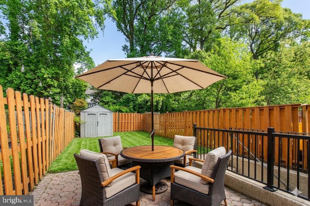 404 Peach Court photo 10