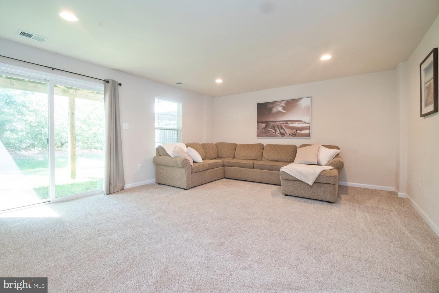 7676 Timbercross Lane photo 21