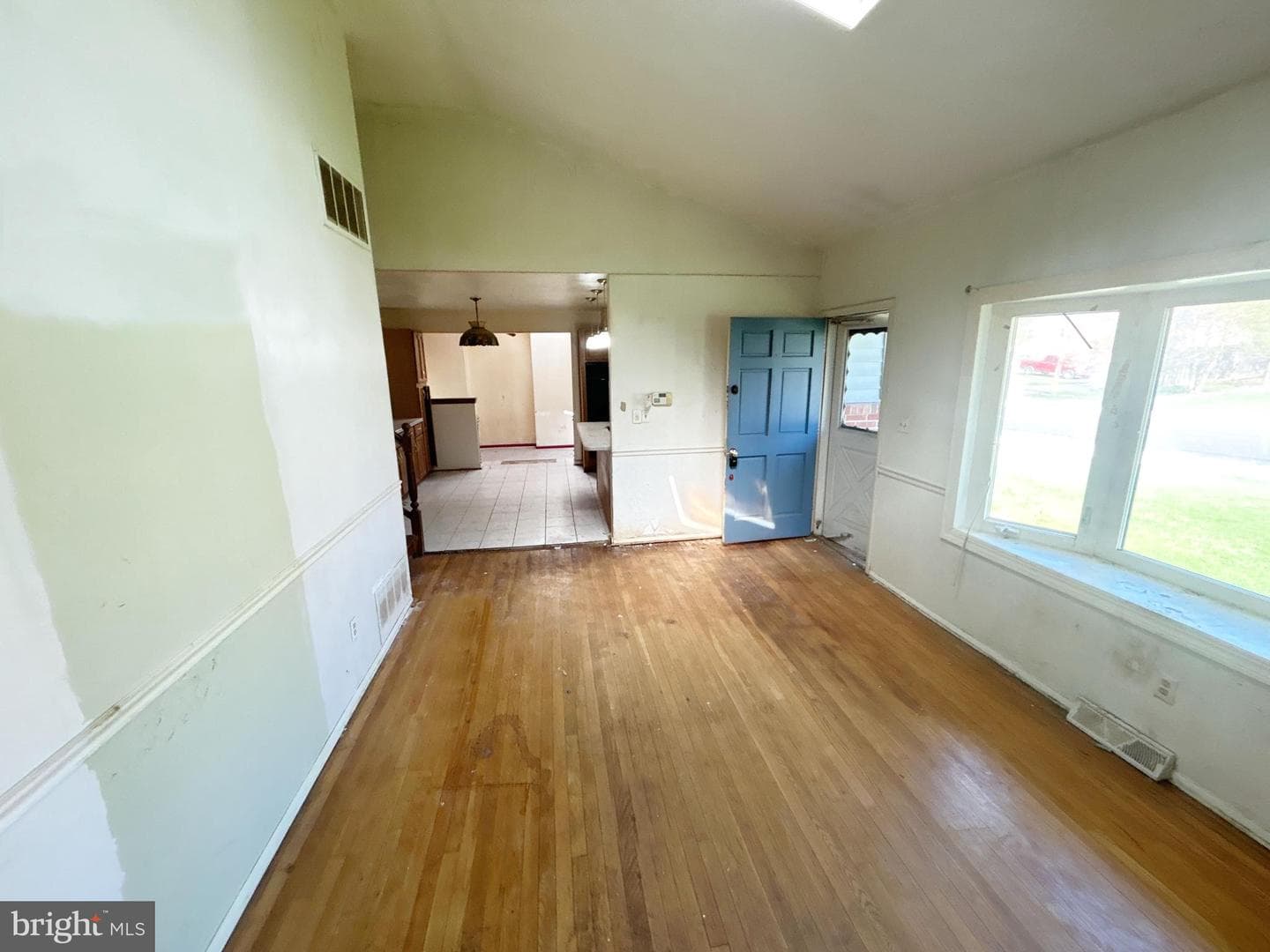311 Ferndale Road photo 7
