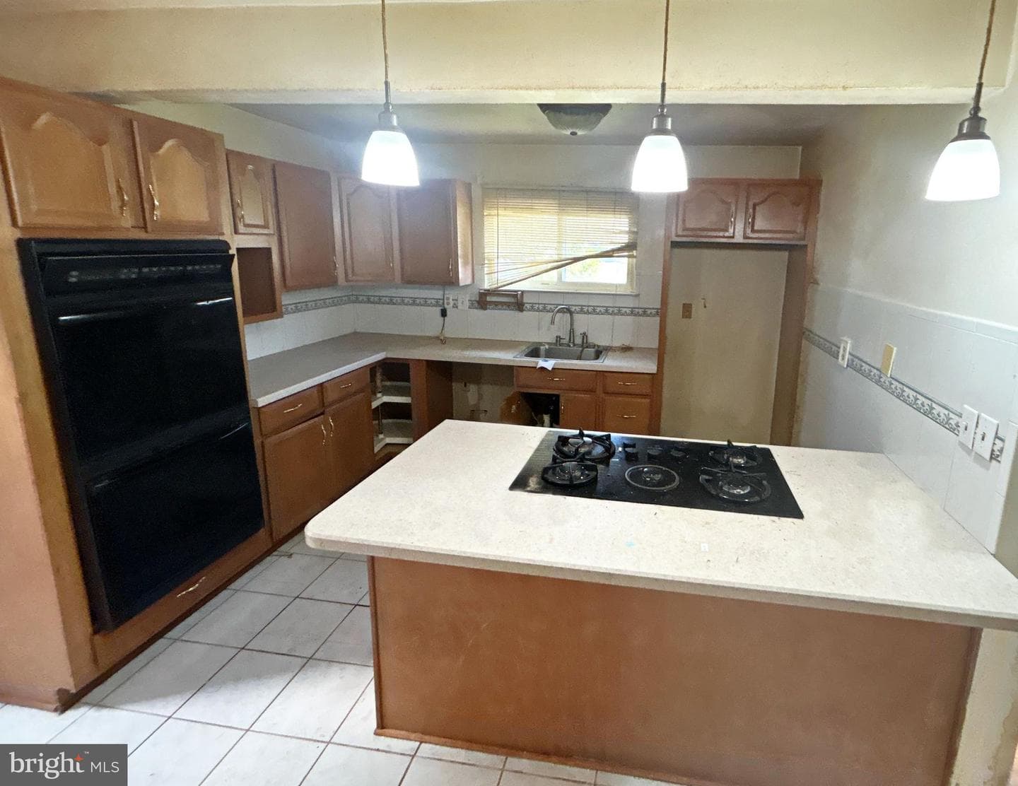 311 Ferndale Road photo 9
