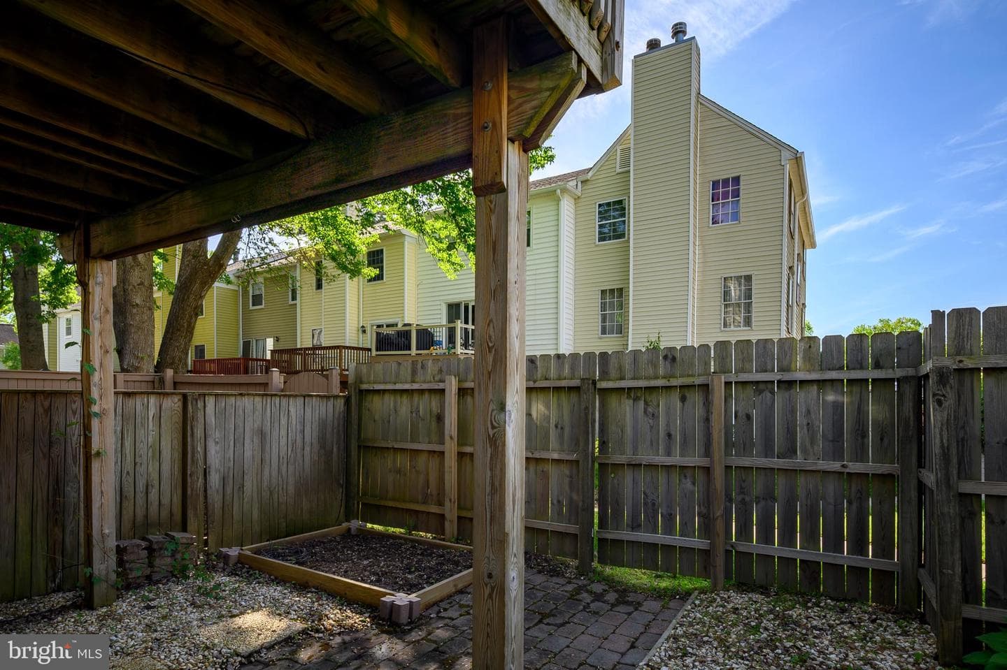 1476 Lowell photo 27