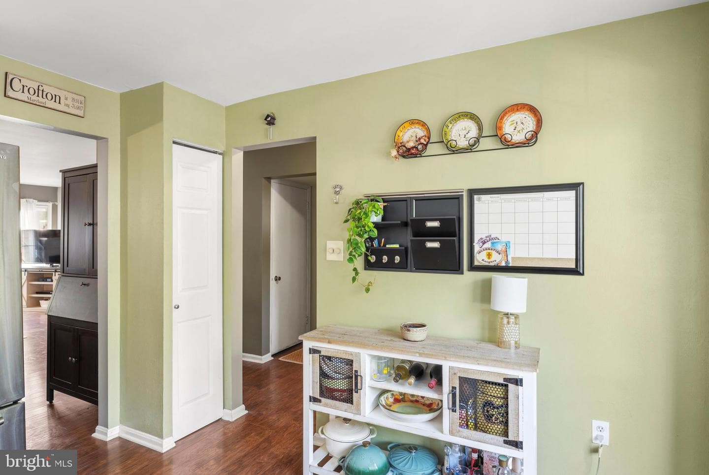 1476 Lowell photo 7