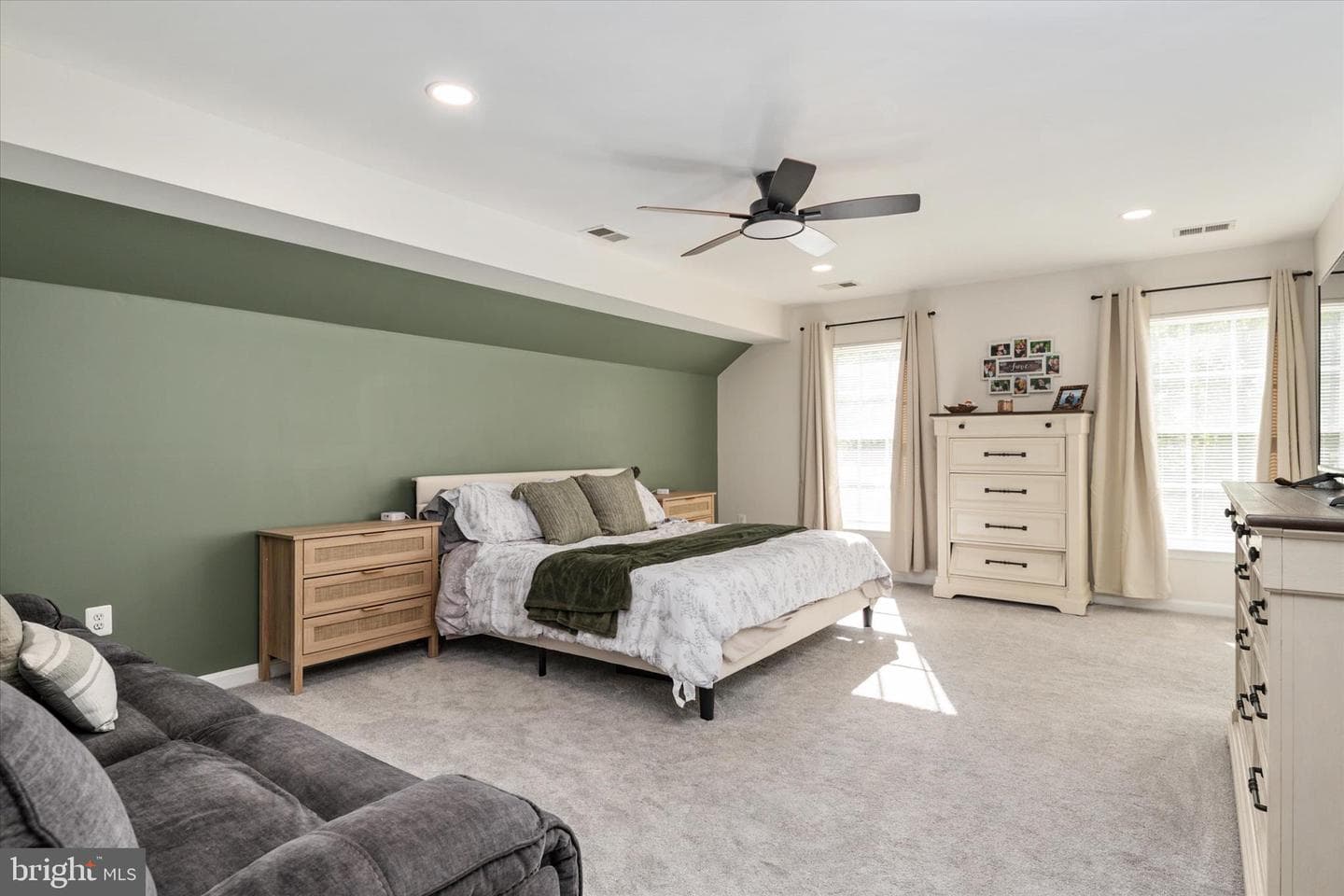 1408 Saybrooke Court photo 27