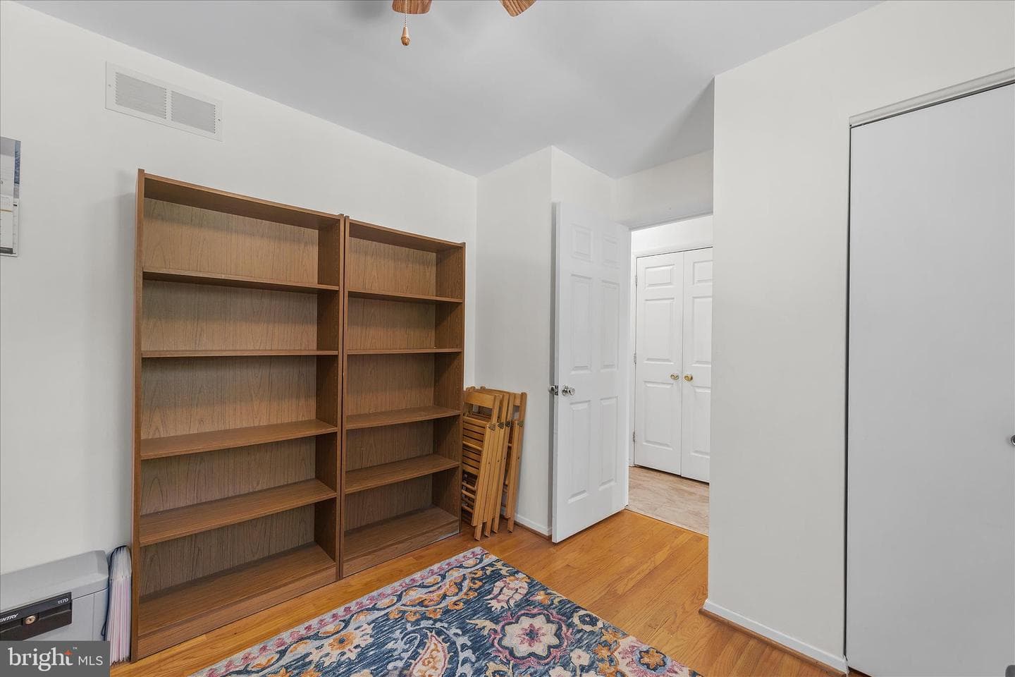 861 Twin Harbor Drive photo 24