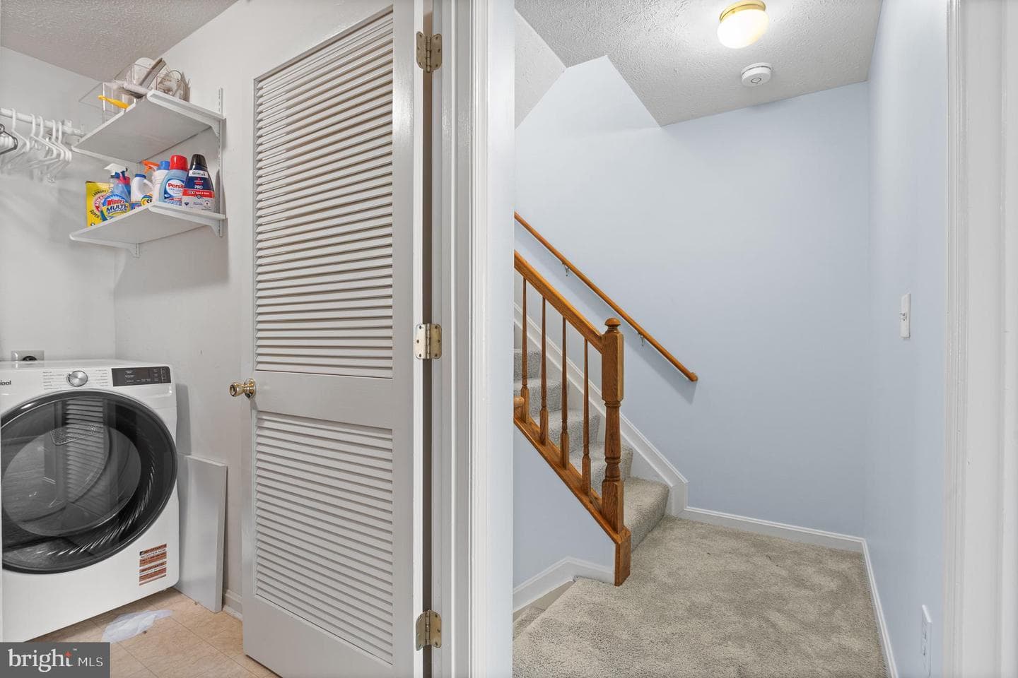 50 Hearthstone Court photo 16