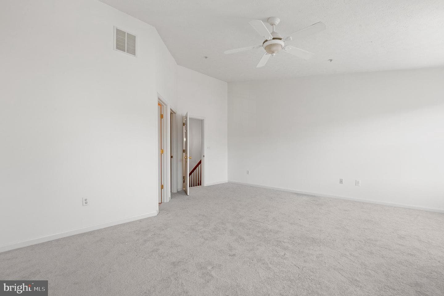 50 Hearthstone Court photo 25