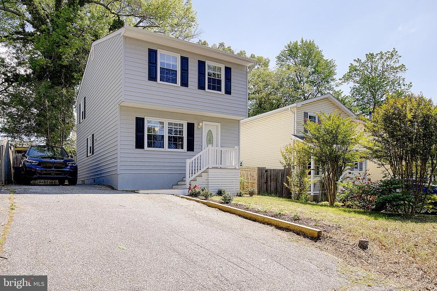 1739 Quantico Road, Edgewater
