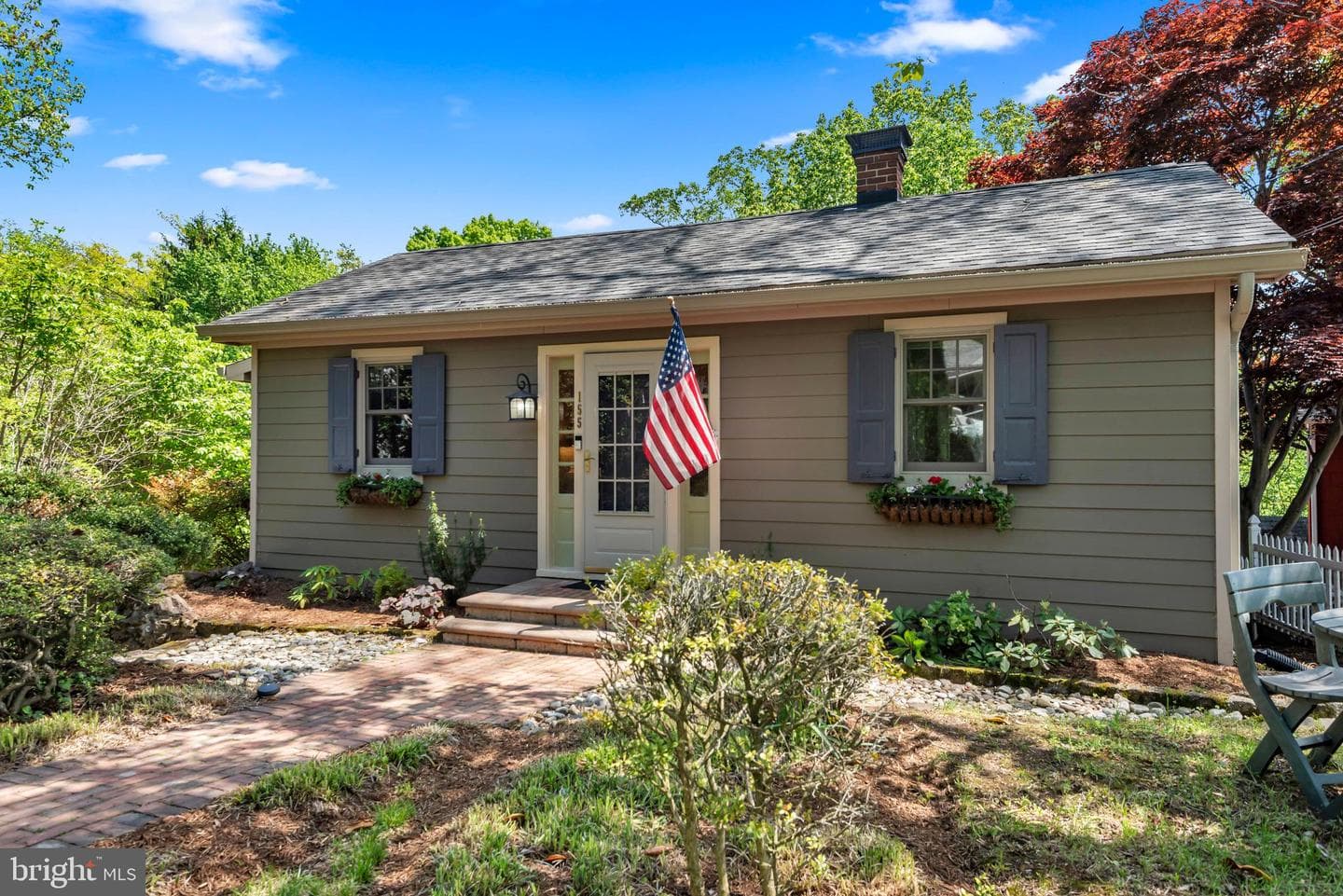 155 Ridgeway Circle photo 2