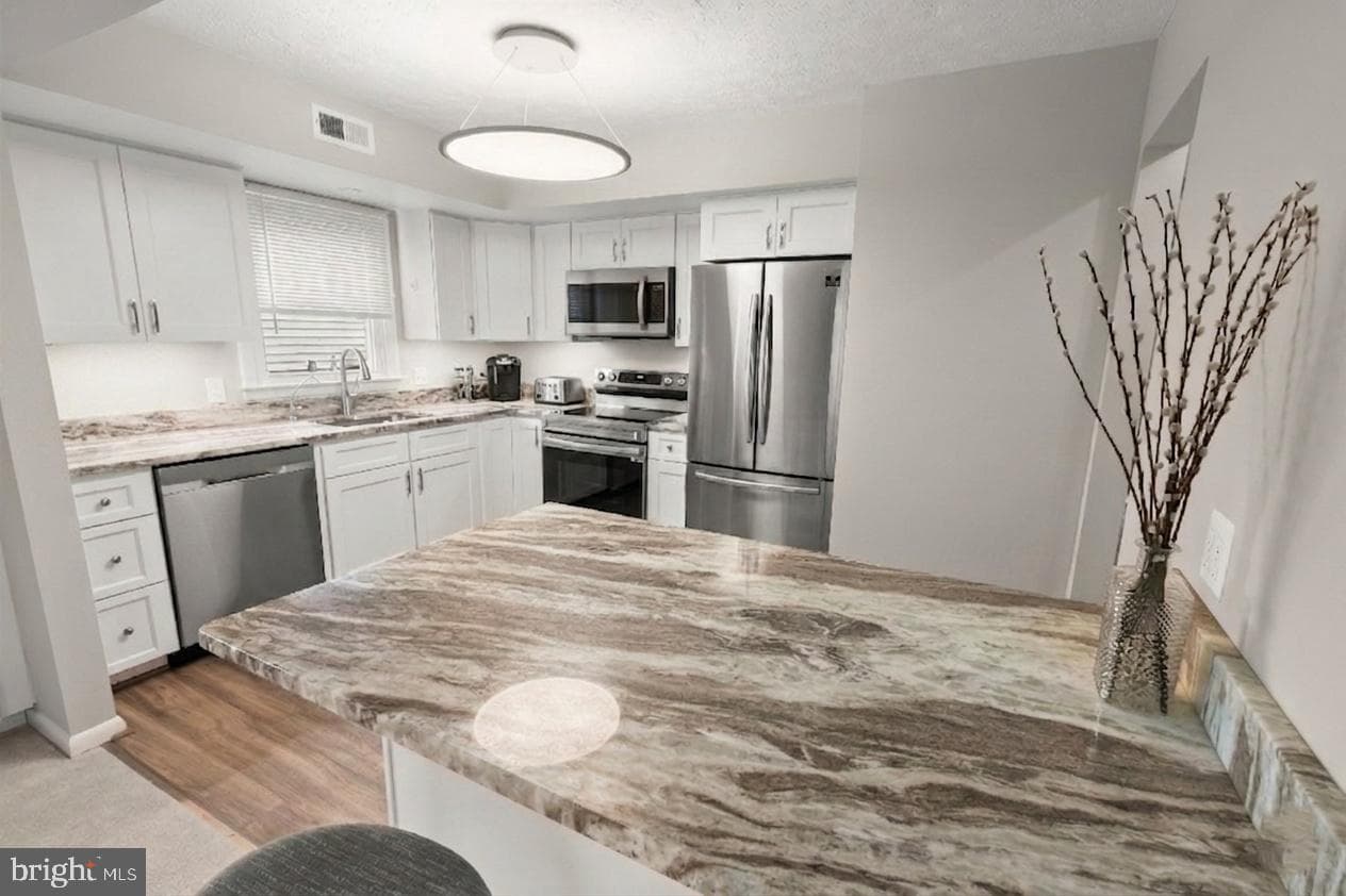315 Highland Drive photo 10