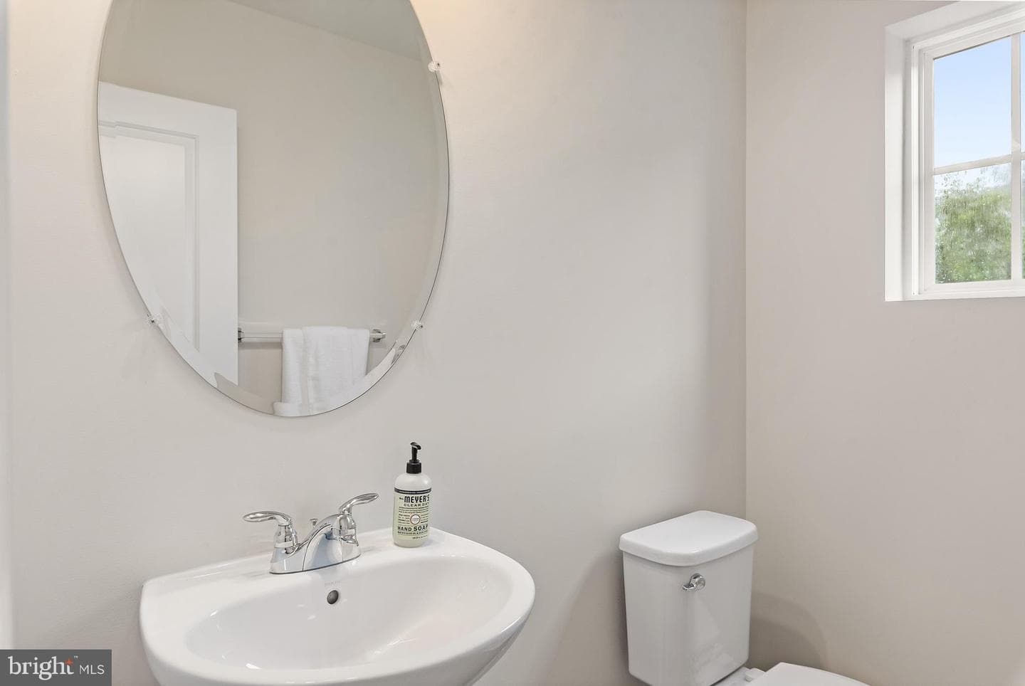 116 Vanguard Lane photo 39