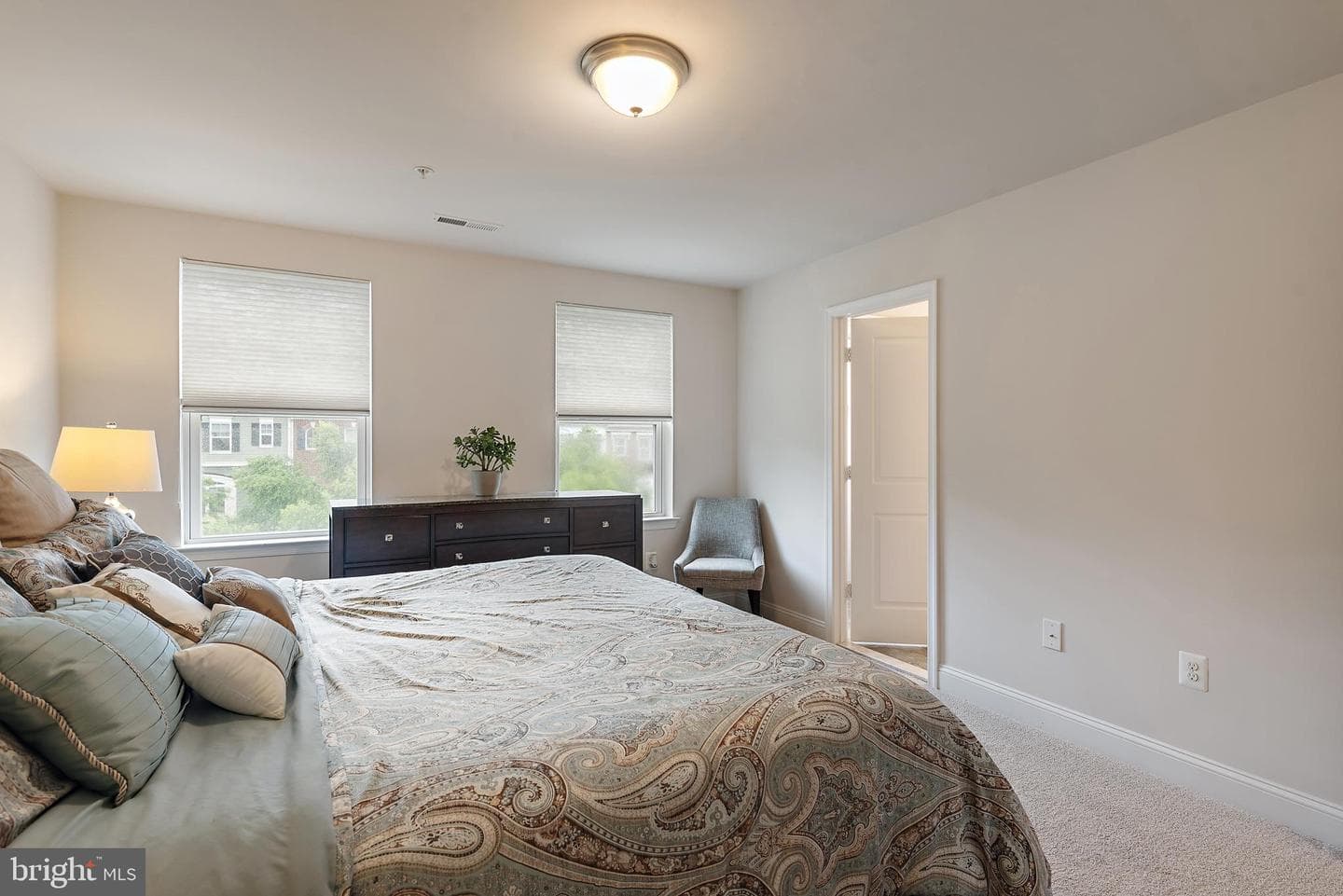 116 Vanguard Lane photo 43