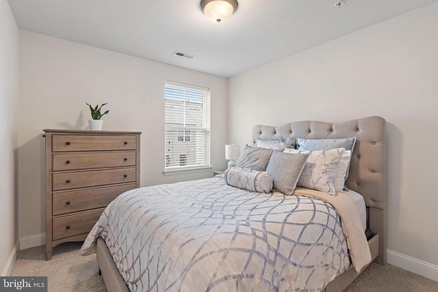 116 Vanguard Lane photo 49