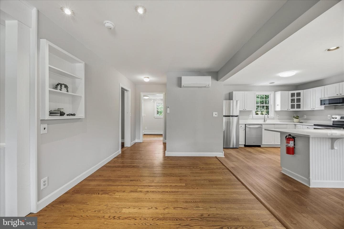 565 Sunset Knoll Road photo 9