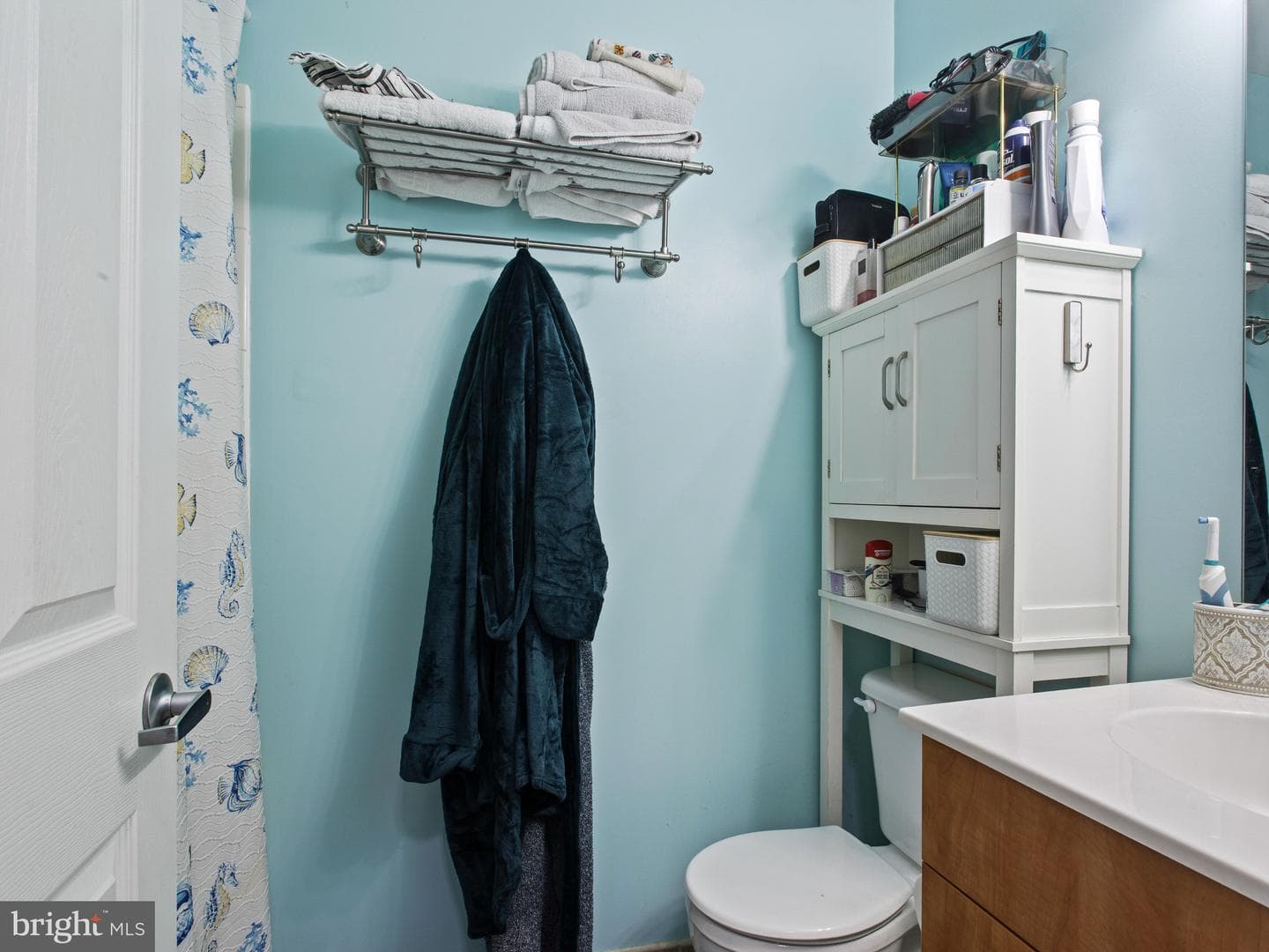 1117 Primrose Court #301 photo 16