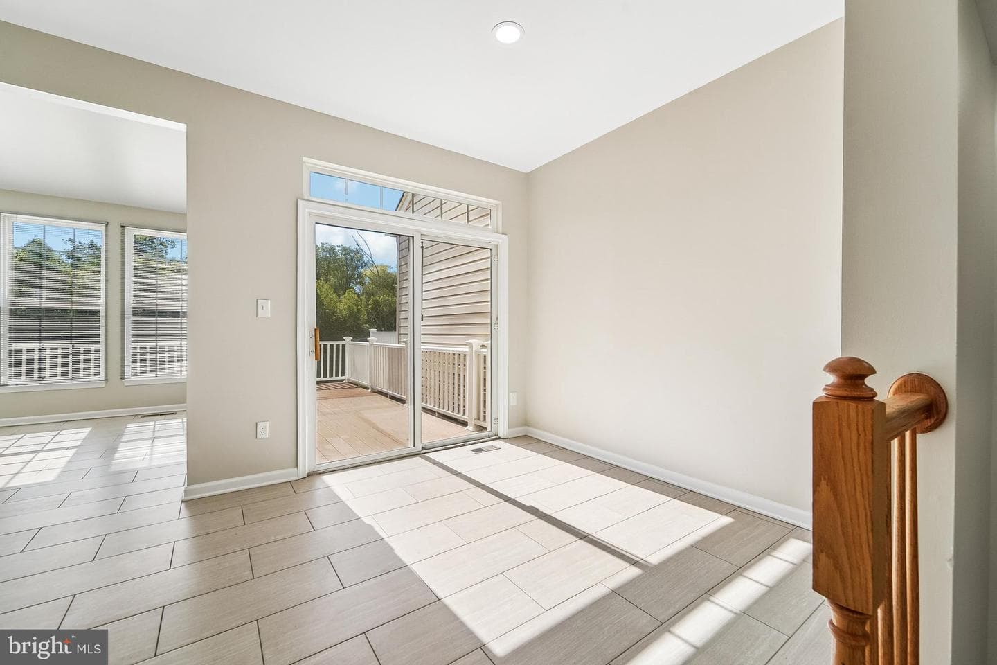 1461 Pangbourne Way photo 10