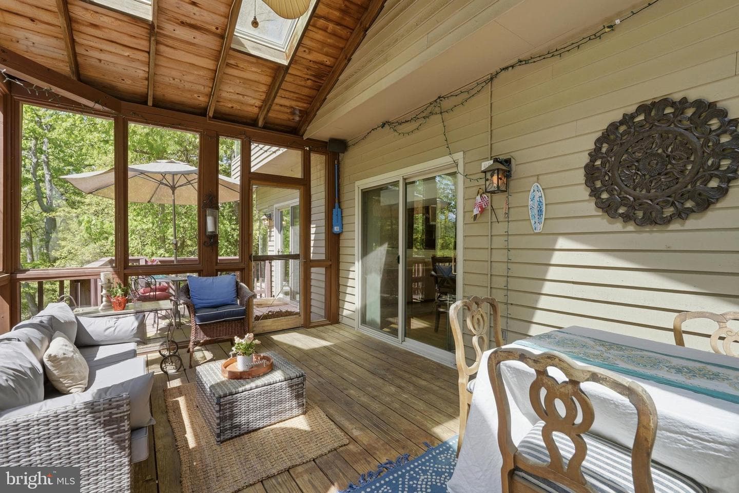 279 Capote Court W photo 22