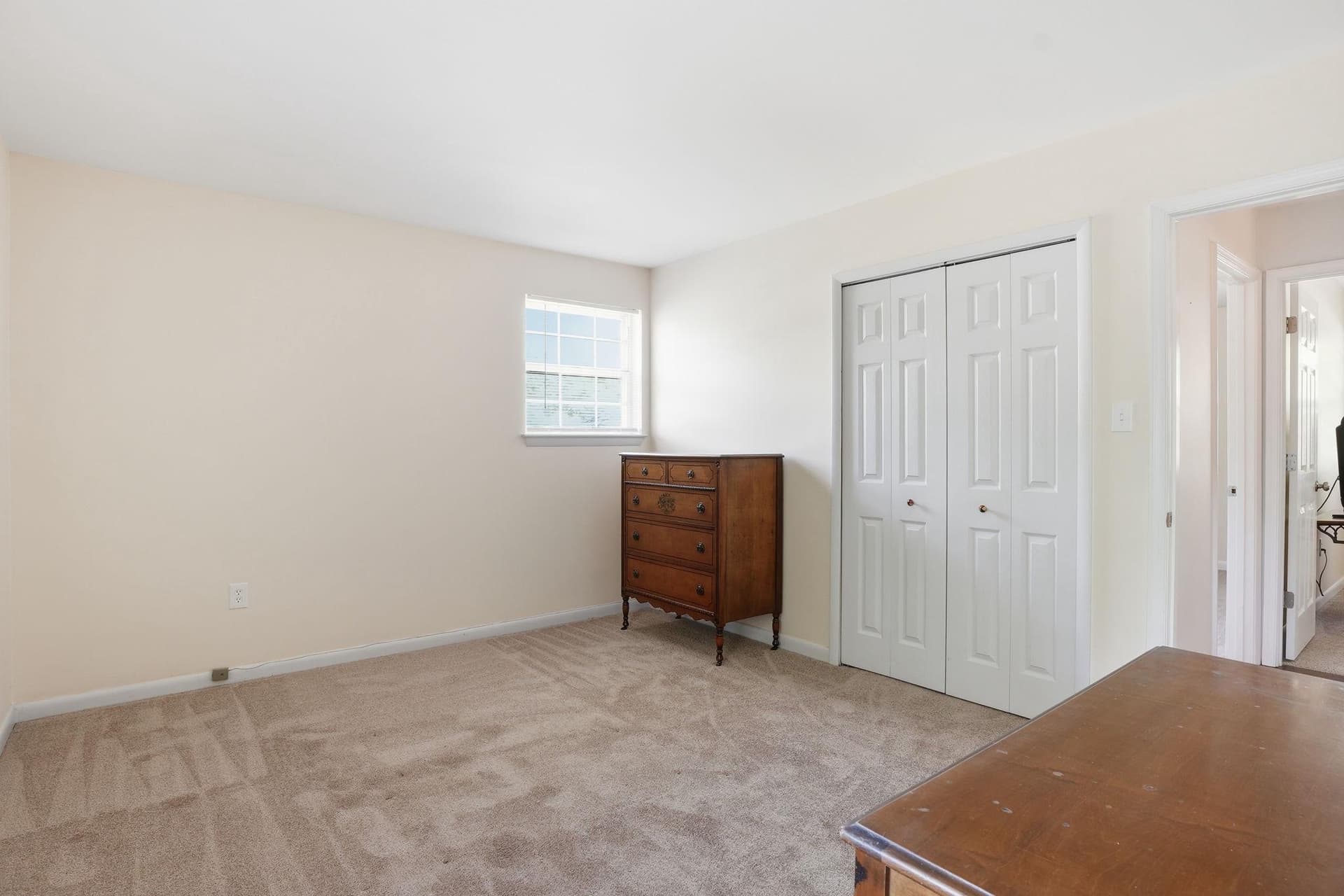 1196 Green Holly Drive photo 19