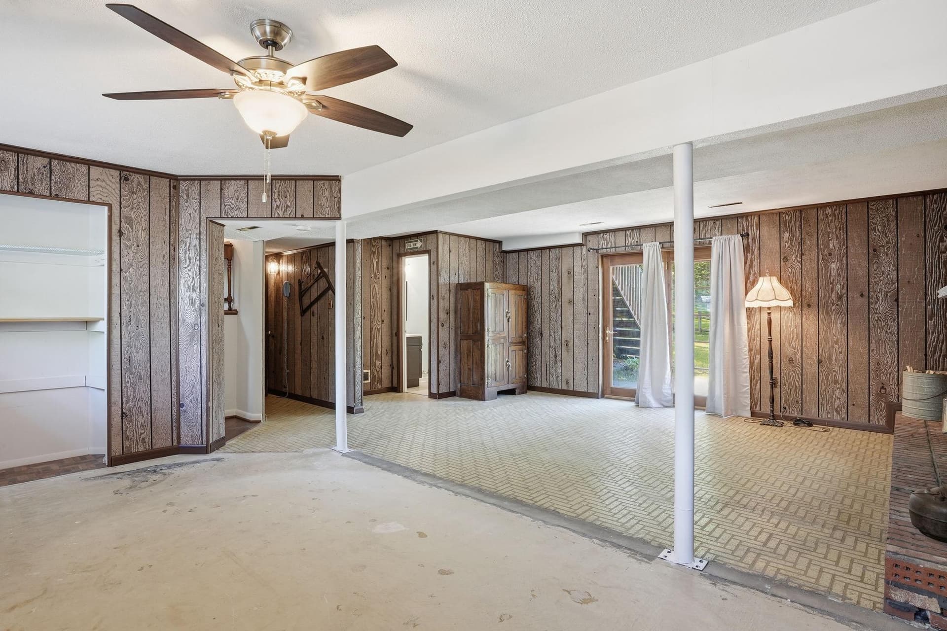 1196 Green Holly Drive photo 31