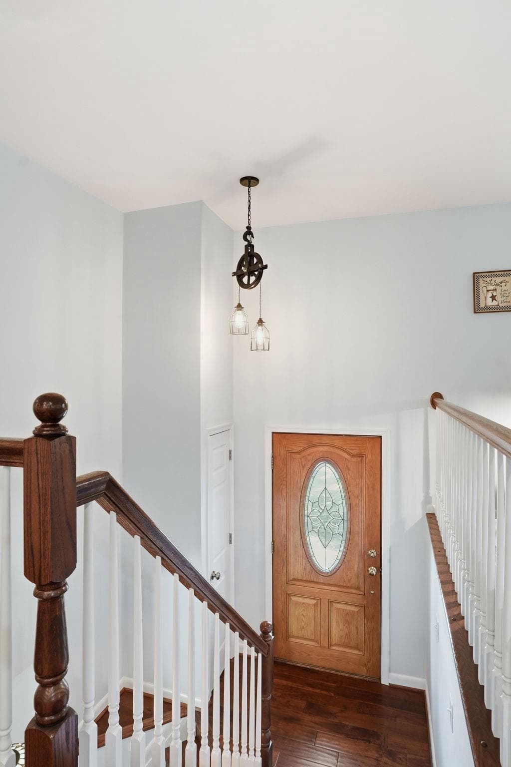 1196 Green Holly Drive photo 5