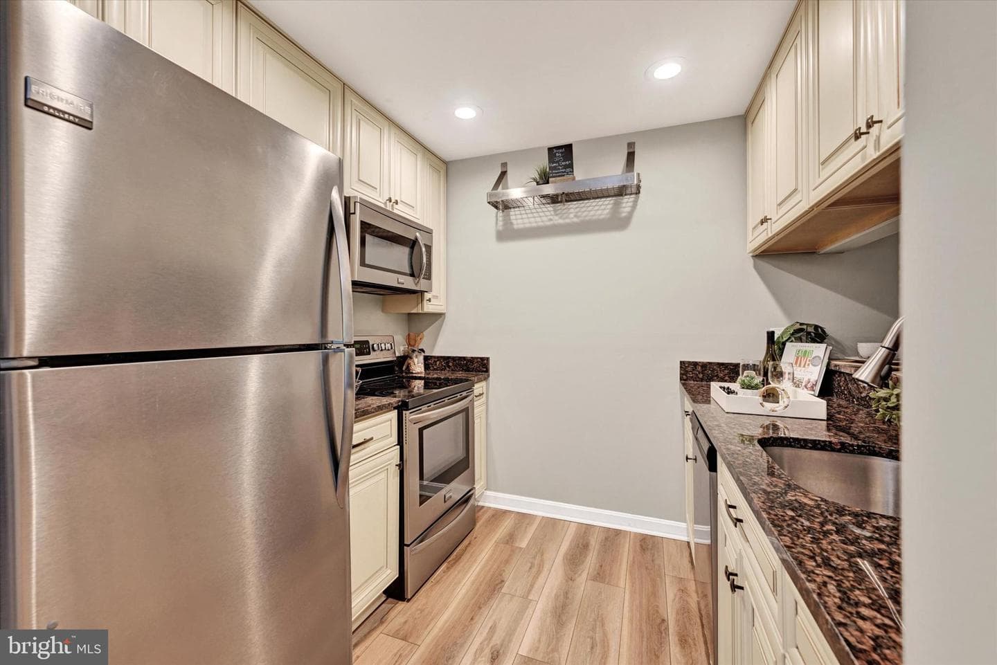 6701 Rapid Water Way #204 photo 14