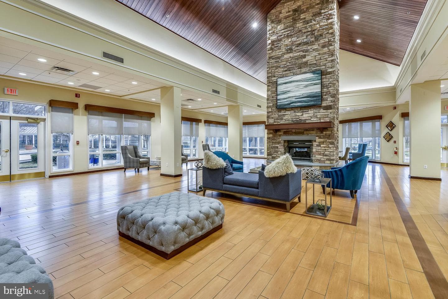 8733 Orchard Green Court photo 46