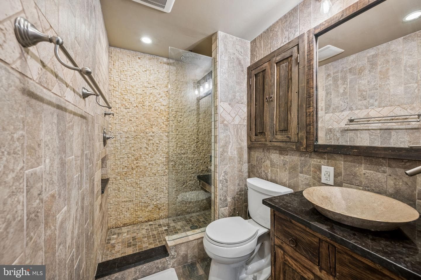 3636 Saltwood Gln photo 18