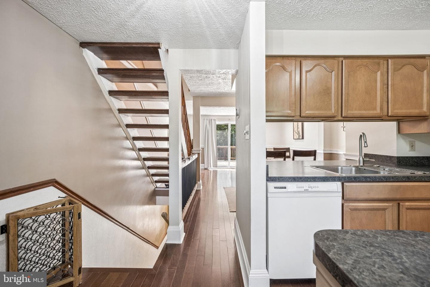 3636 Saltwood Gln photo 3