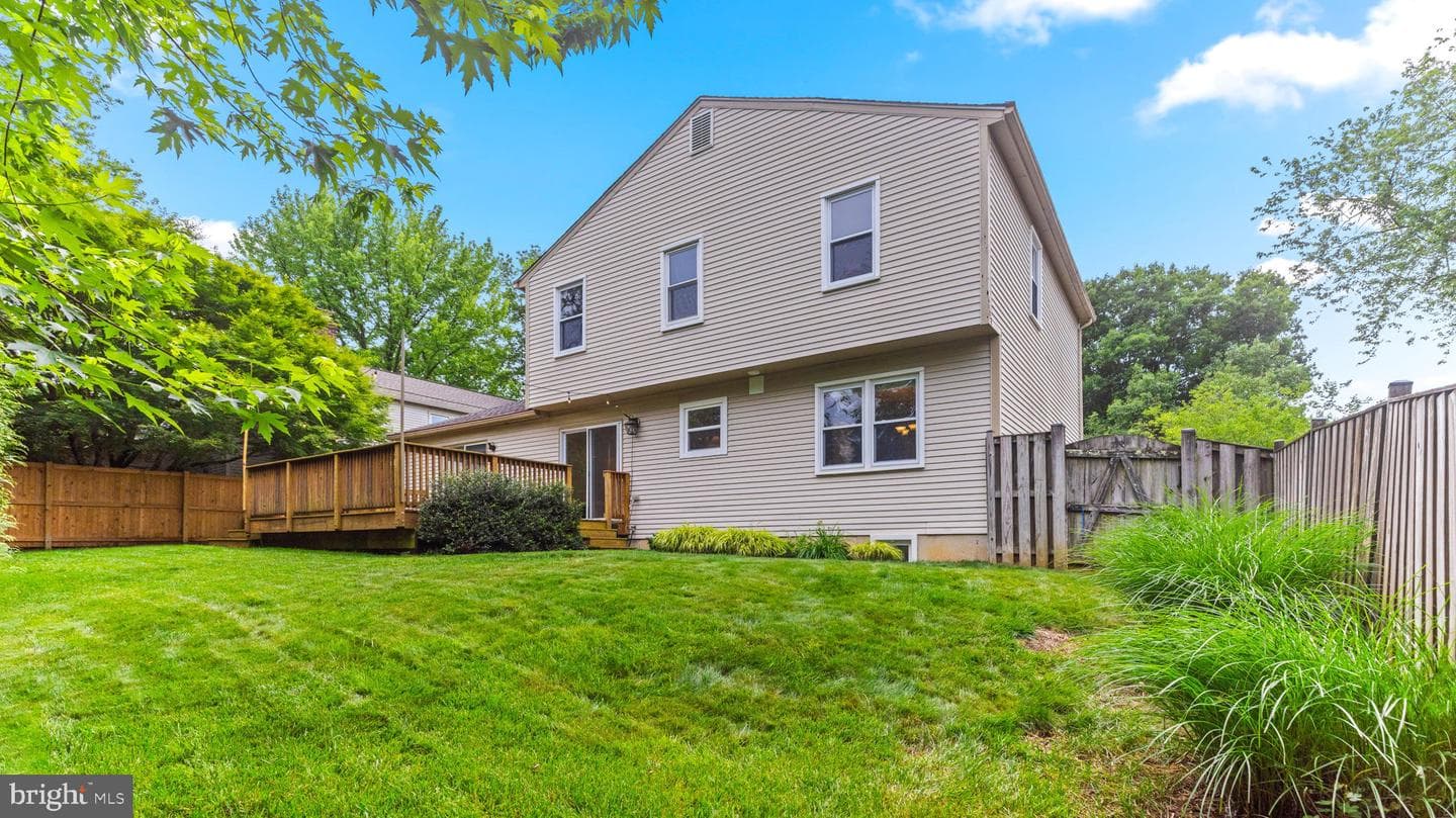 1728 Mayfair Place photo 52