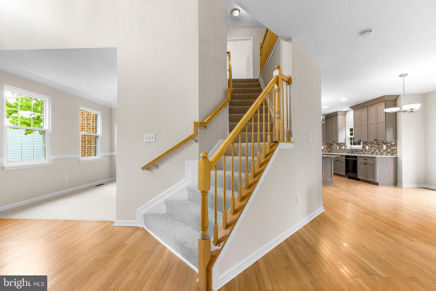 707 Buoy Court photo 15