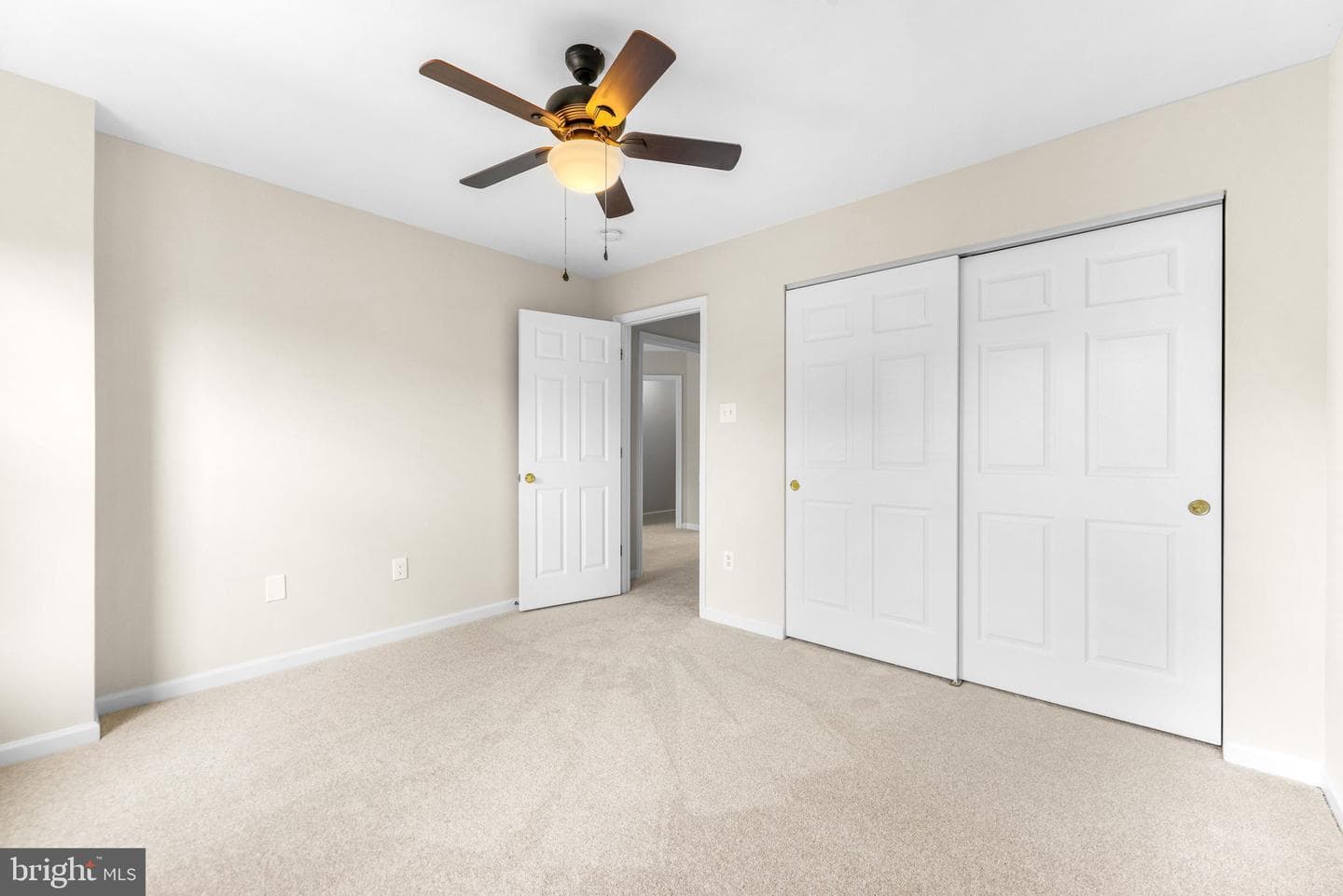 707 Buoy Court photo 35