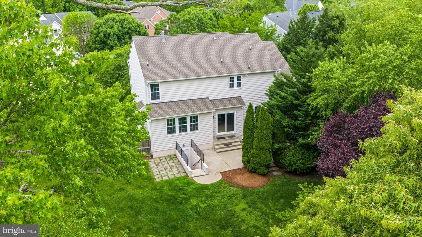 707 Buoy Court photo 82