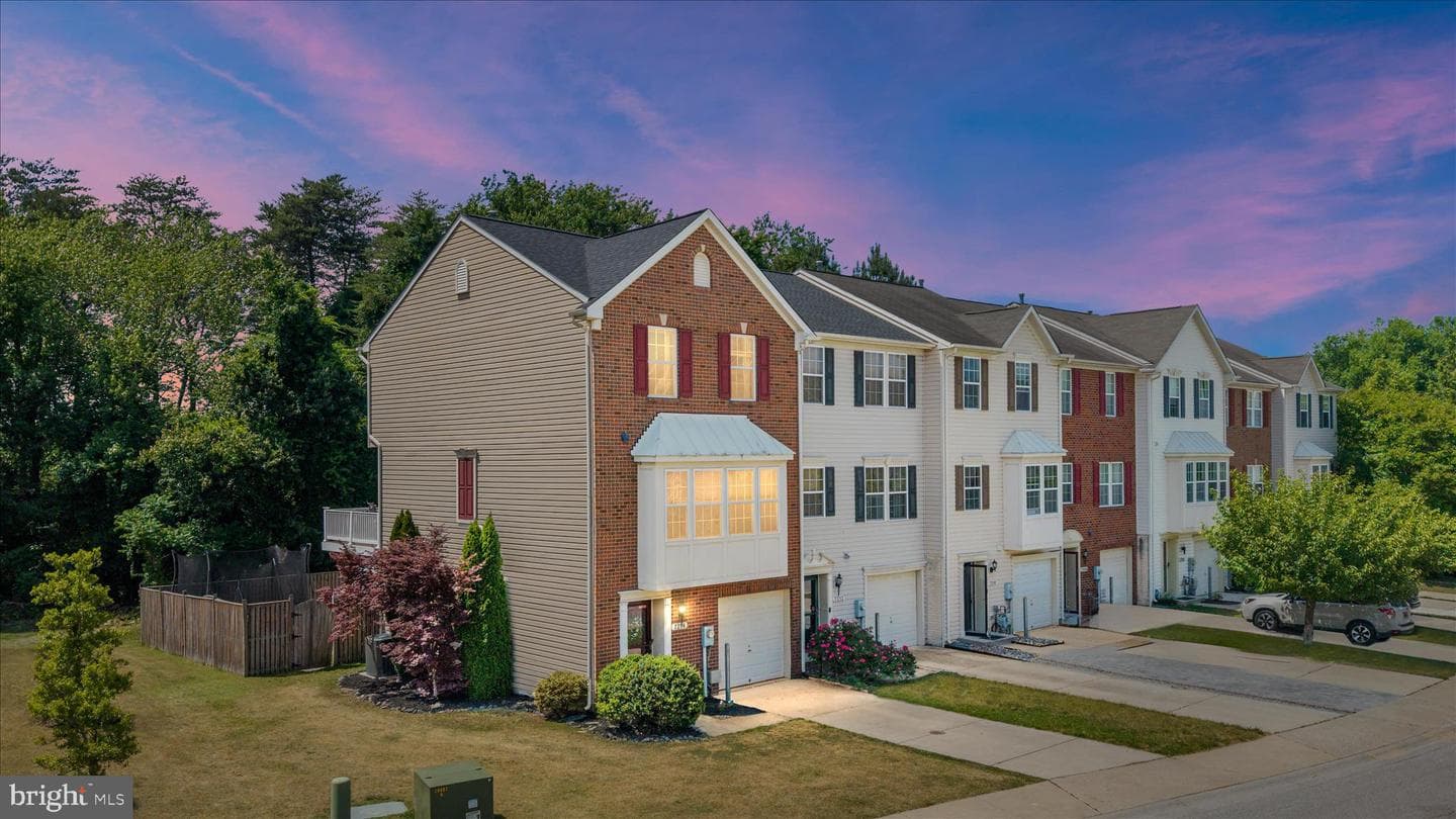 7214 Mockingbird Circle
