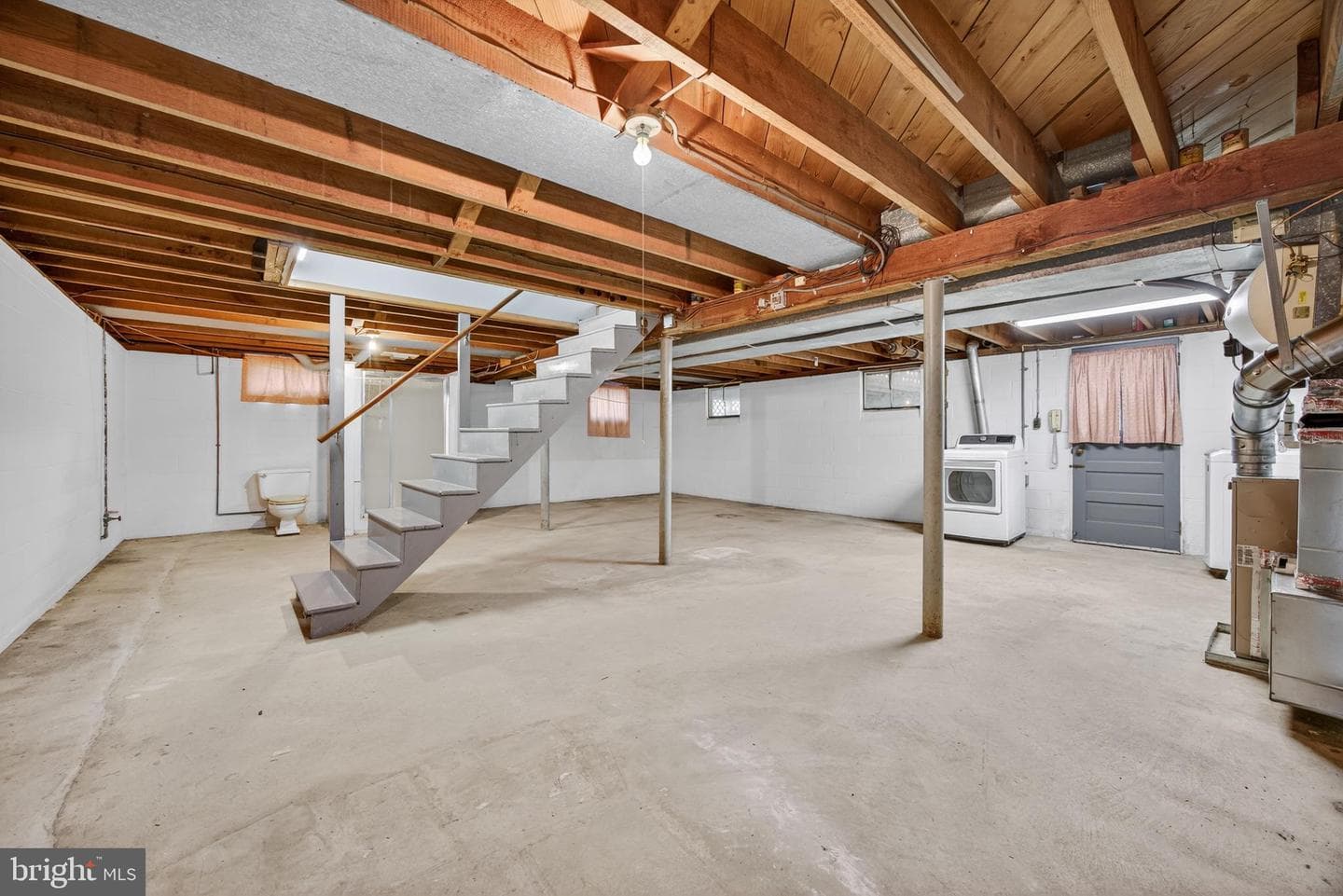 109 17th Avenue photo 37