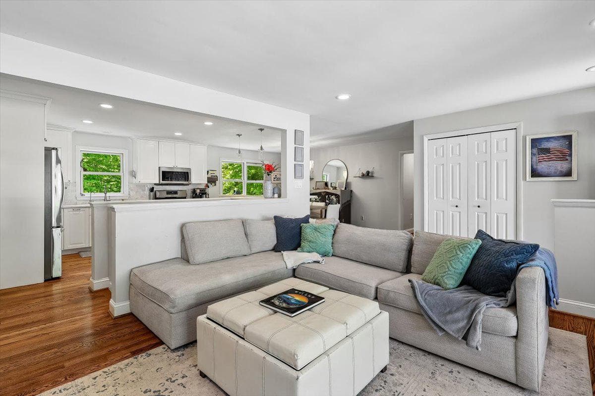 45 Sierra Lane photo 6