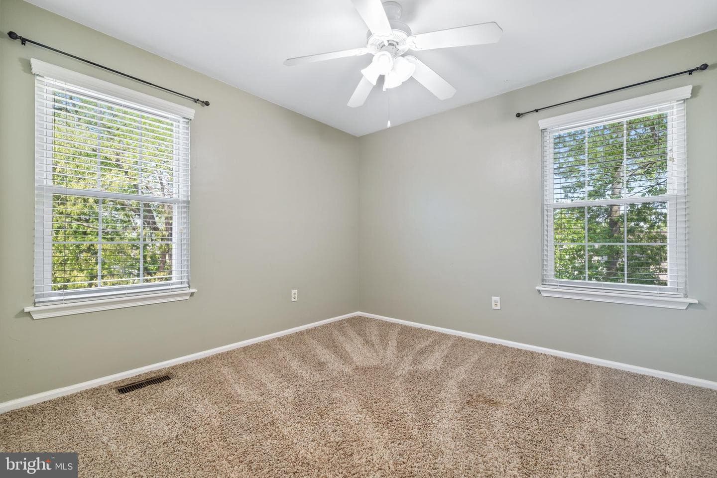 8083 Pendragon Way photo 13