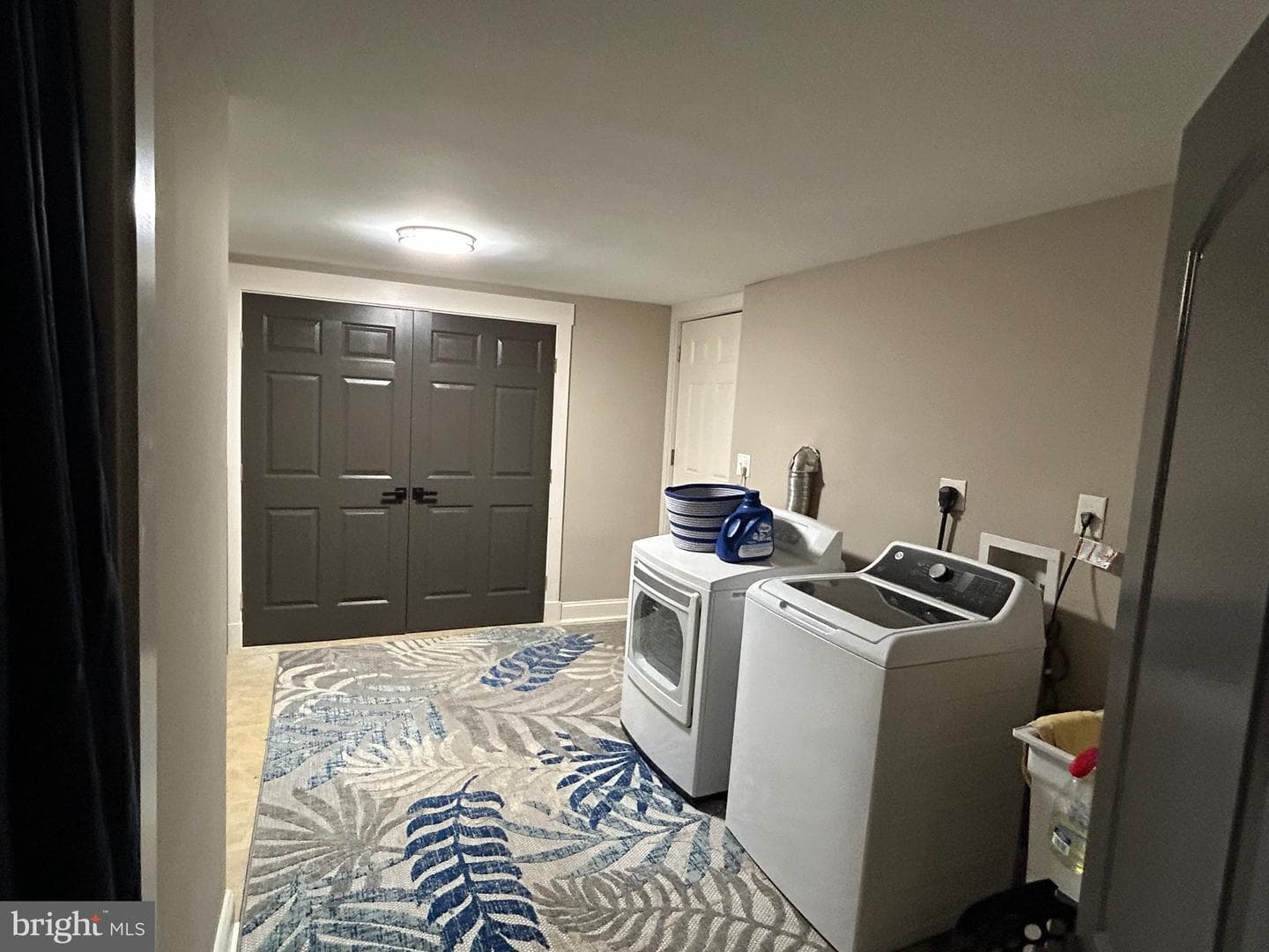 110 Kuethe Drive photo 25
